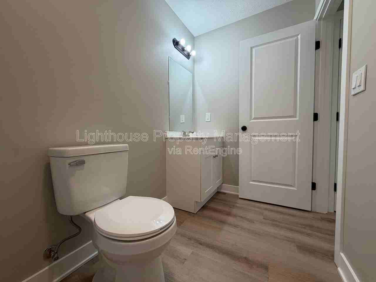 310 Allen Ave #1 - Photo 6 of 29
