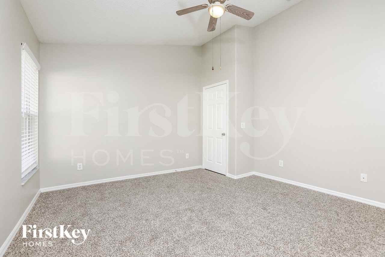 2693 Autumn Creek Cir - Photo 7 of 15