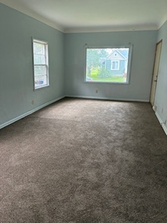 1024 Stinson St #1 - Photo 3 of 11