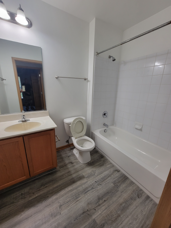 4901 Belmont Rd #103 - Photo 5 of 11