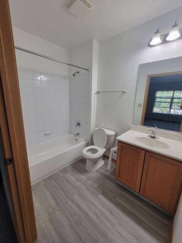 4901 Belmont Rd #103 - Photo 6 of 11