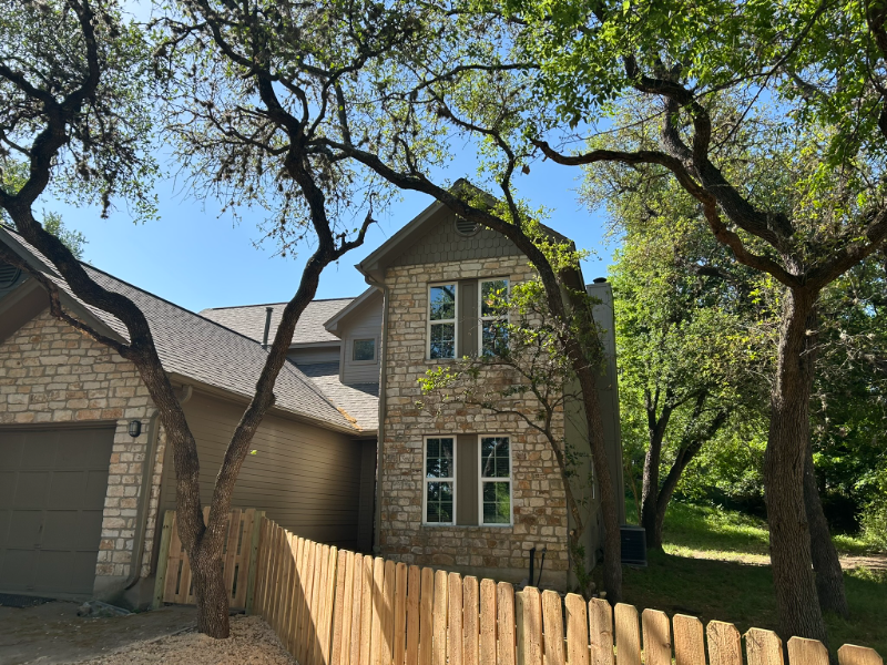 114 Hughson Ct