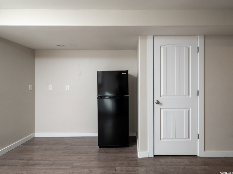 1269 Sw - Photo 5 of 10
