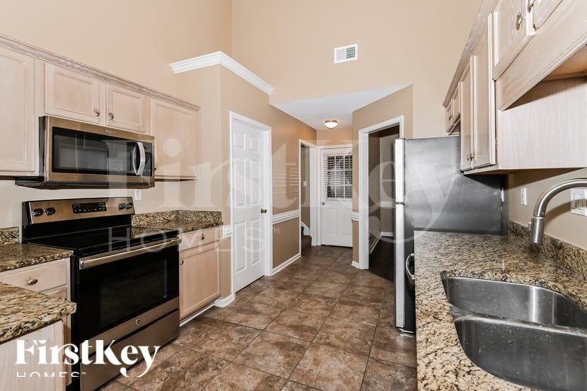 844 Tropicana Dr E - Photo 7 of 16