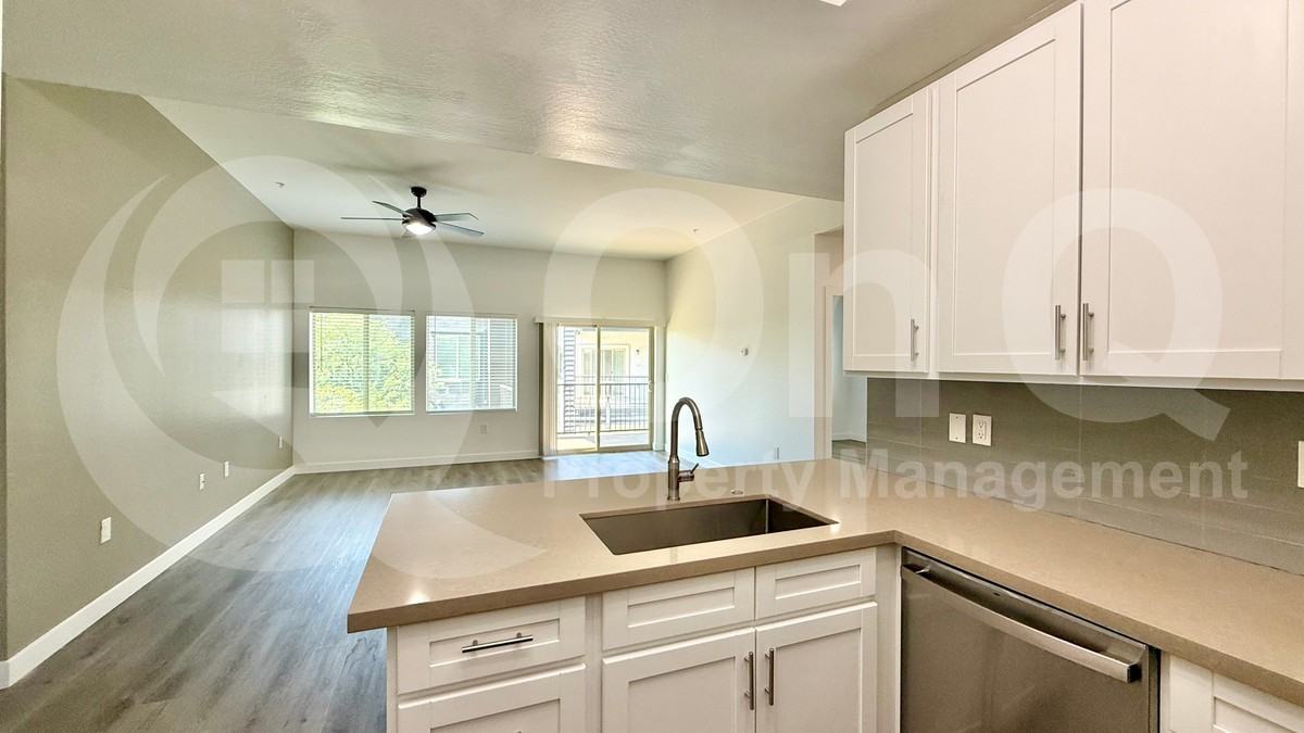 N 67th Ave #224 - Photo 6 of 31