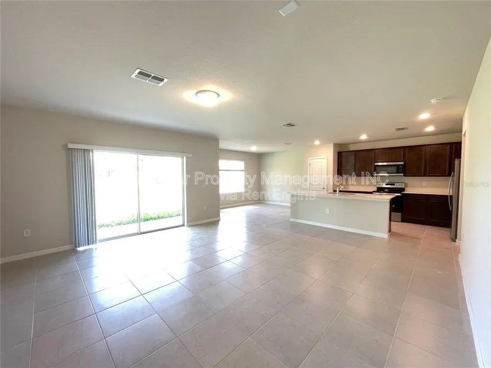 30561 Gilbern Rd - Photo 4 of 30