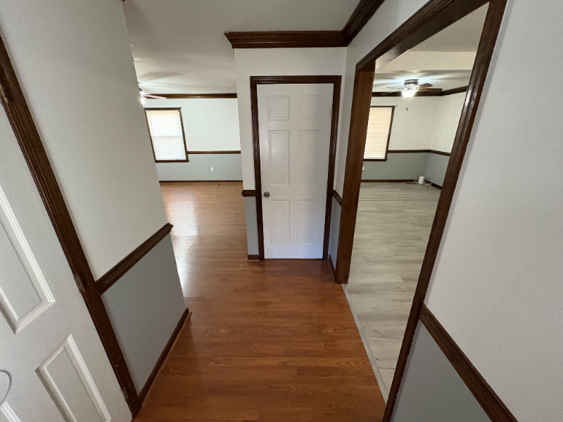 14820 Whitley St - Photo 2 of 22