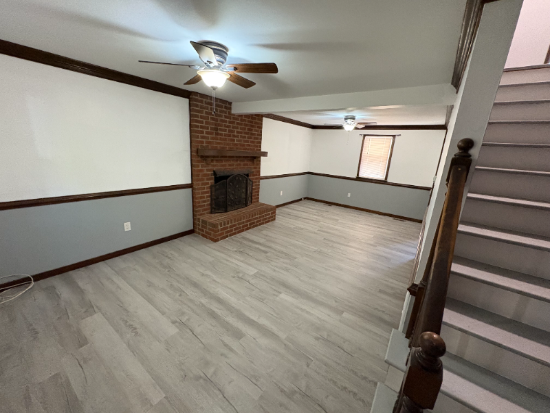 14820 Whitley St - Photo 6 of 22