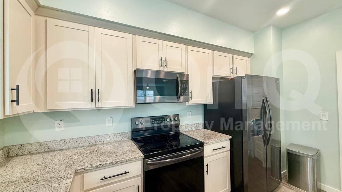 2760 S Catherine Dr #102 - Photo 3 of 22