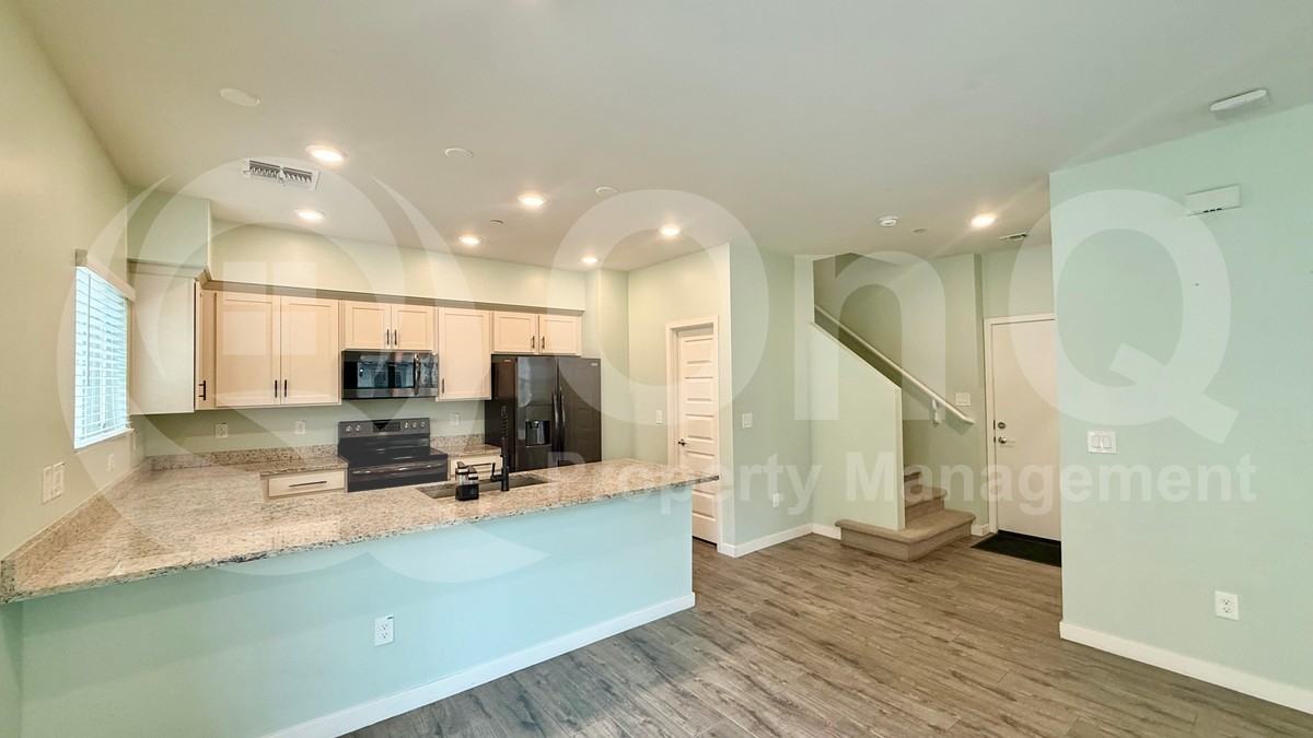 2760 S Catherine Dr #102 - Photo 4 of 22