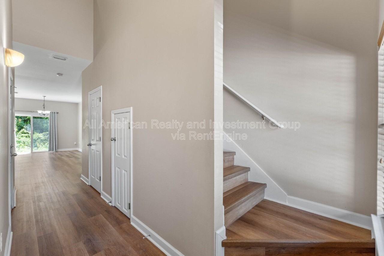 42 Avery Dr - Photo 3 of 23