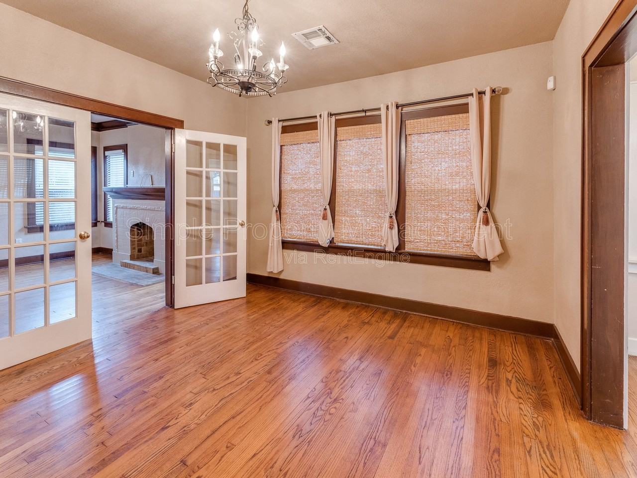 2605 Nw 24th St - Photo 7 of 22