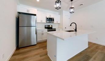 featured image of 15582 Sienna Ln
