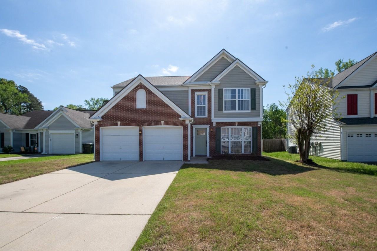2924 Tuckland Dr - Photo 2 of 31