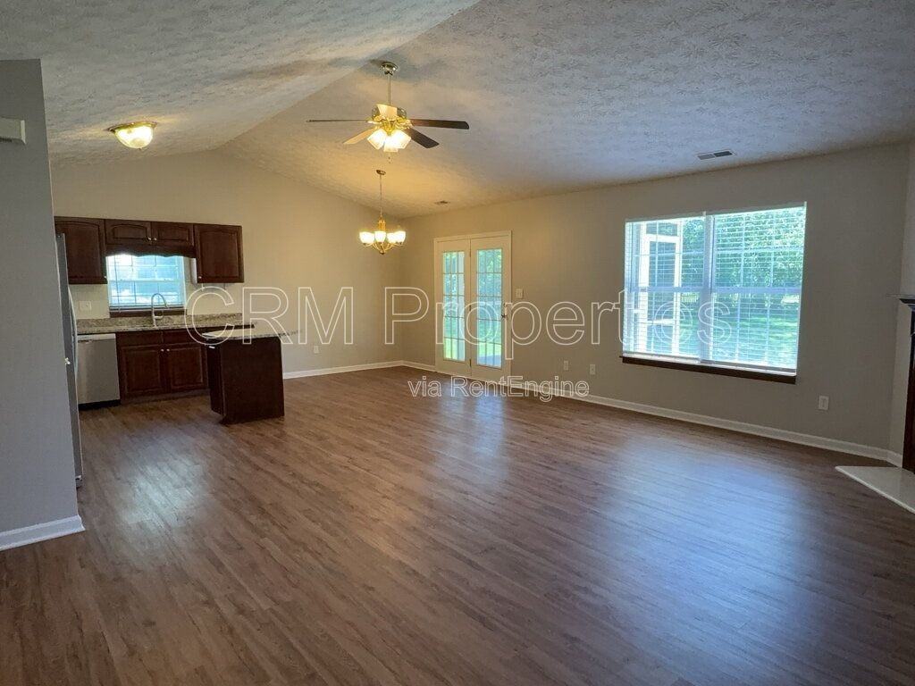 5386 Ripplingbrook Way - Photo 4 of 29