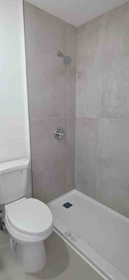 1047 Japonica Ln - Photo 5 of 17