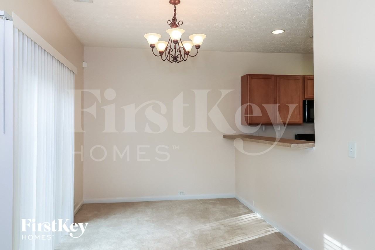 2267 Baker Station Dr - Photo 5 of 15