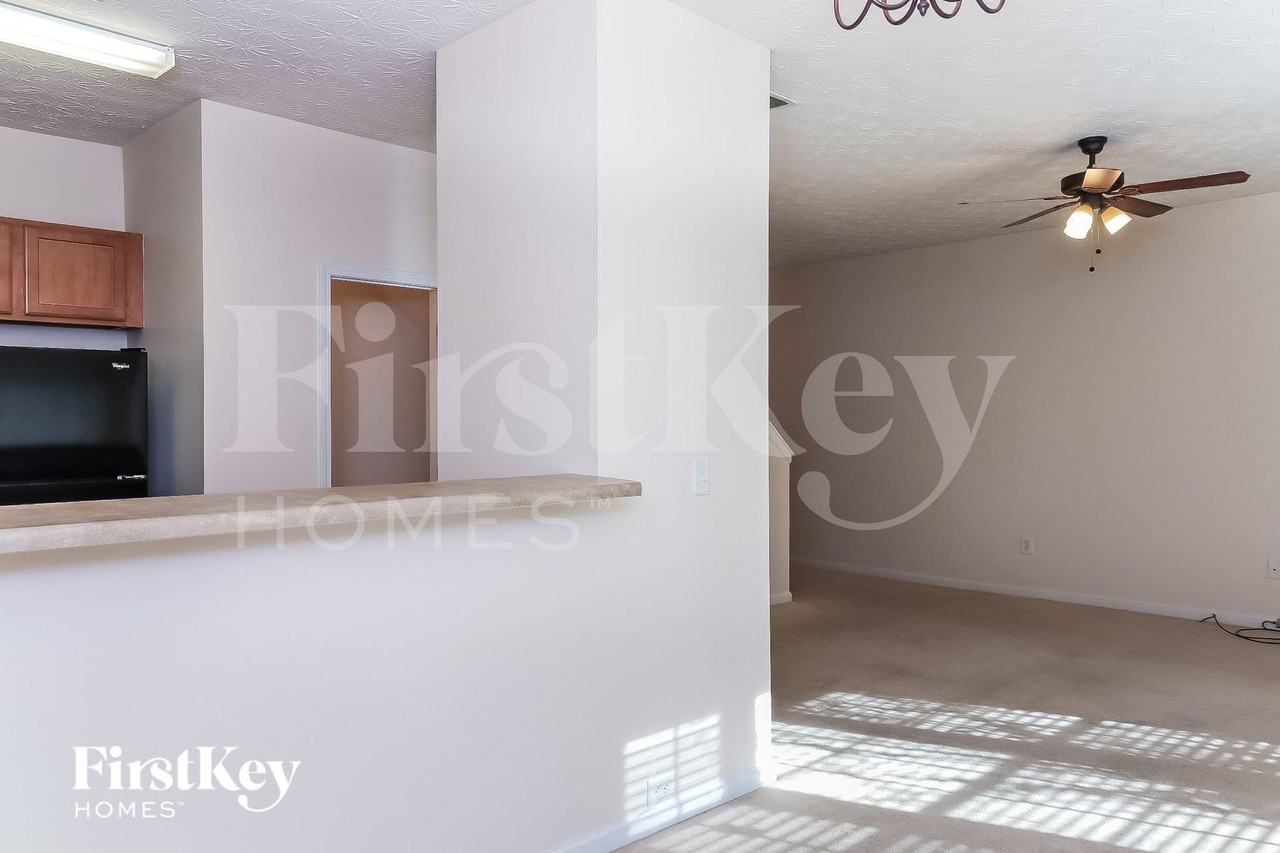 2267 Baker Station Dr - Photo 6 of 15