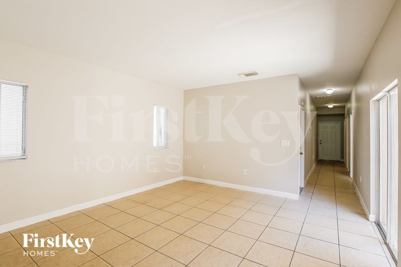 216 Seterrace - Photo 5 of 19