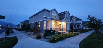 featured image of 59 S Crater Pool Ln