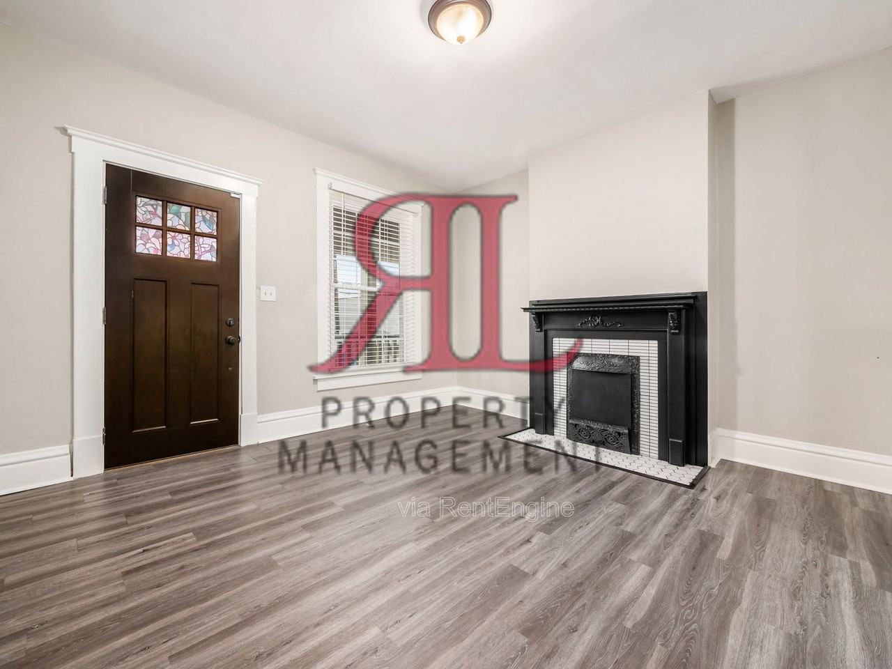 1268 Courtland Ave - Photo 6 of 29