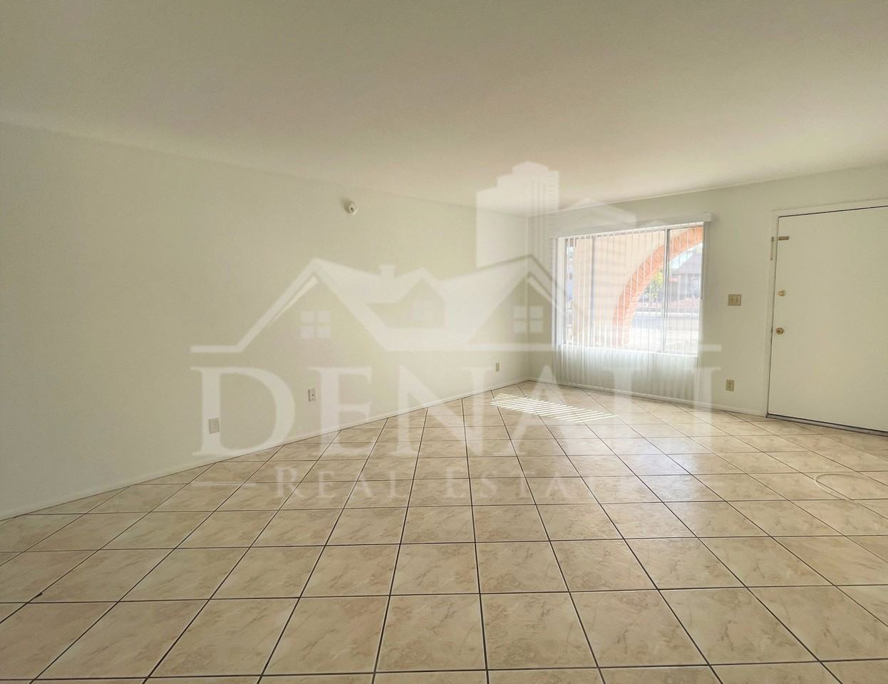 4746 W Aster Dr - Photo 3 of 25