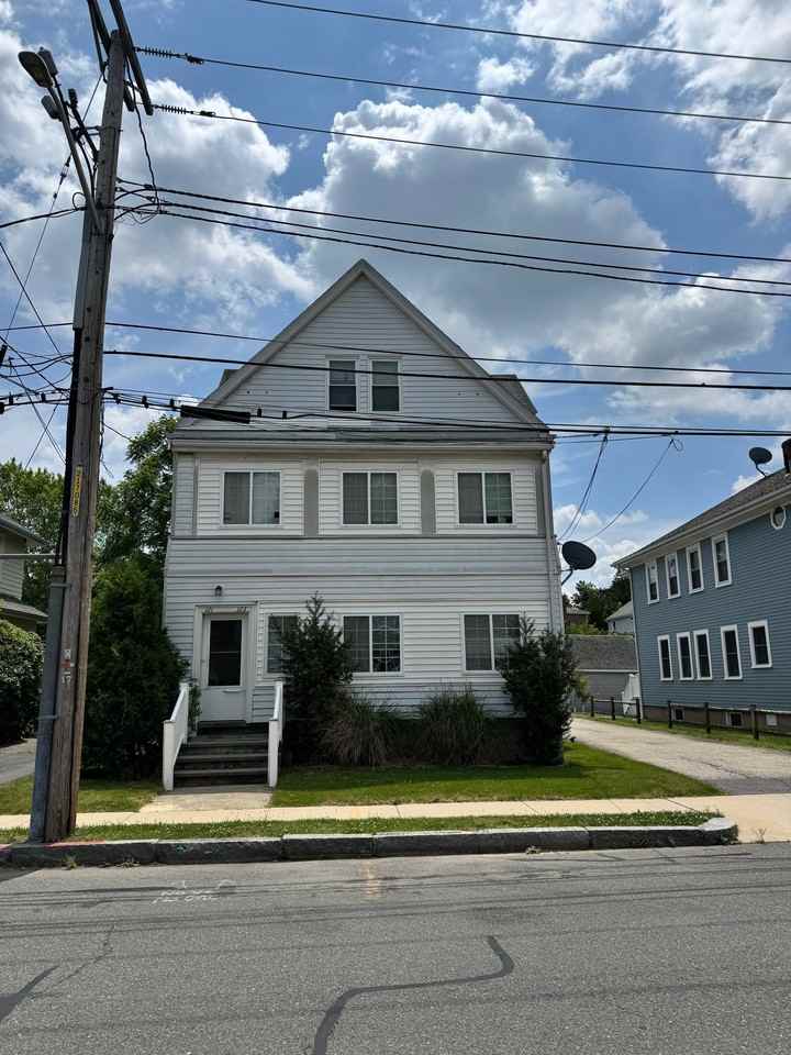 121 Merrymount Rd #1