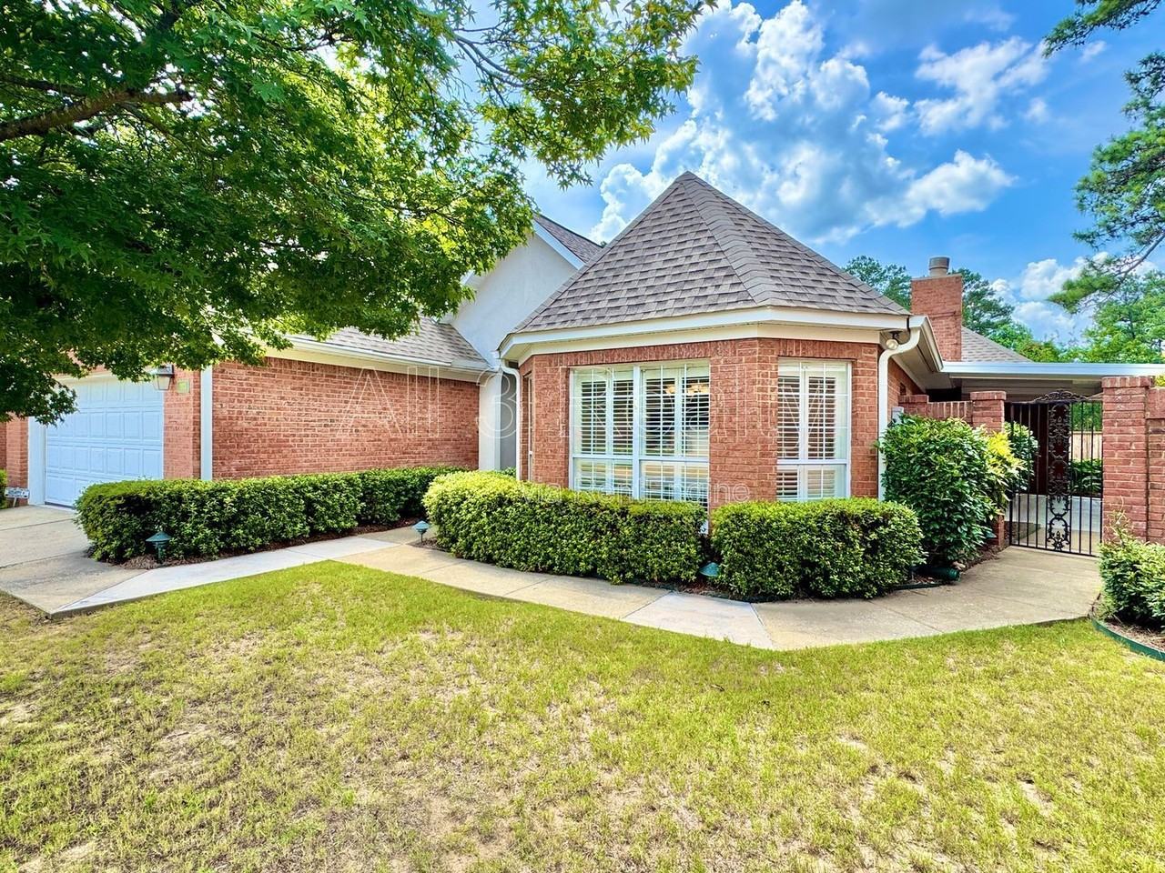 113 River Chase Ct - Photo 3 of 41