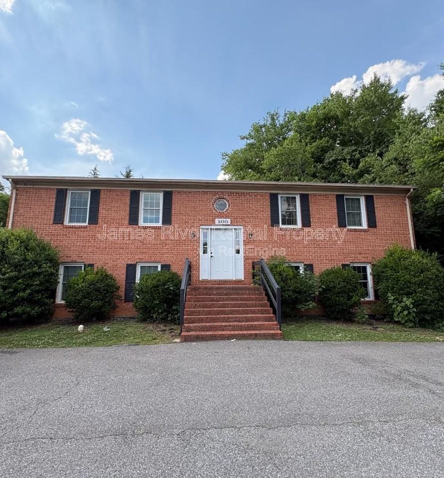 105 Daniel St #105B - Photo 5 of 13