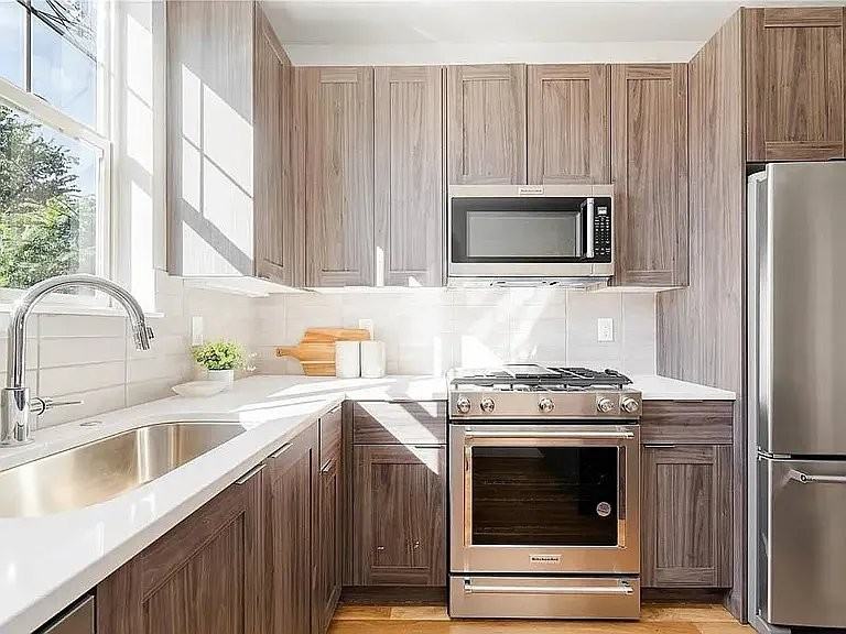 2828 Federal Blvd - Photo 5 of 11