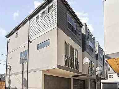 2828 Federal Blvd - Photo 7 of 11