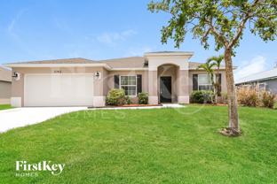 1061 Sw Dubois Ave - Photo 1 of 1