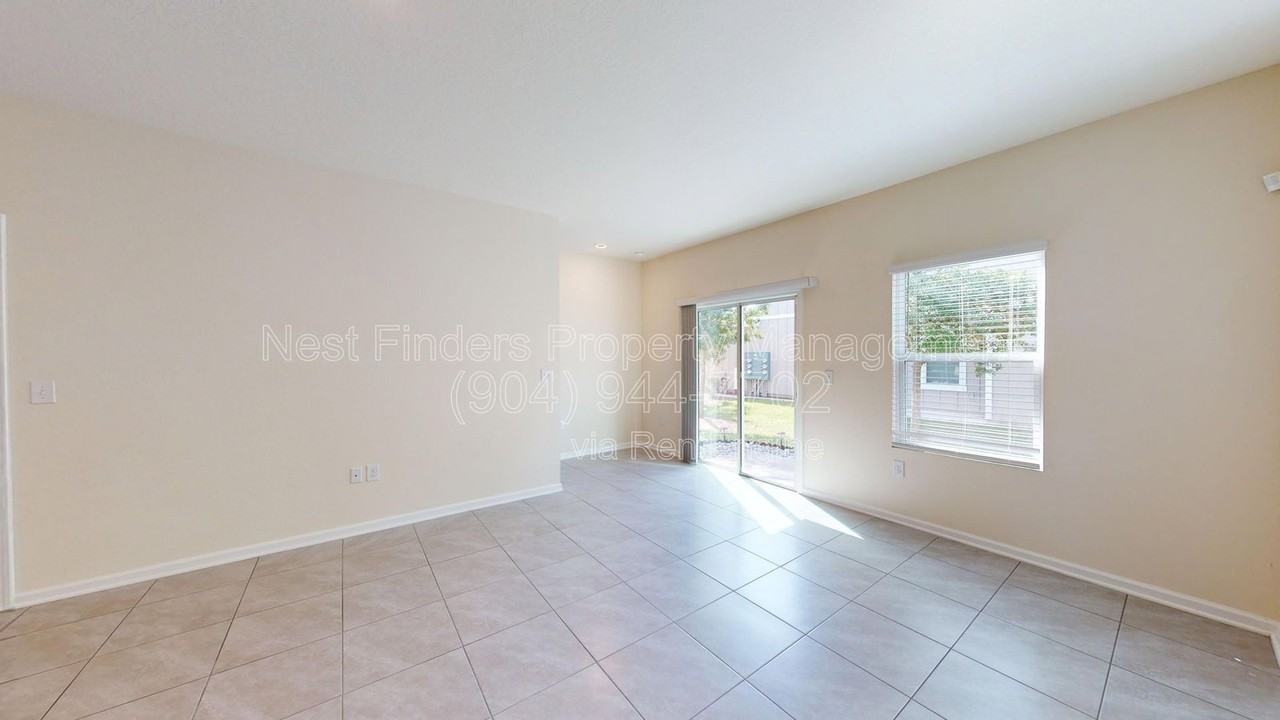 373 Aralia Ln - Photo 7 of 23