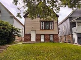 featured image of 2647 S 3rd St #FRONT