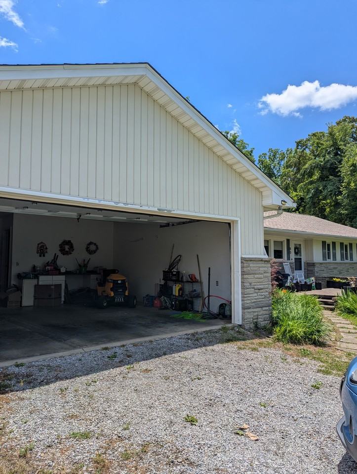 80 Dobson Dr - Photo 2 of 18