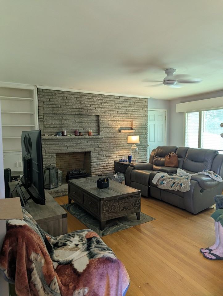 80 Dobson Dr - Photo 4 of 18