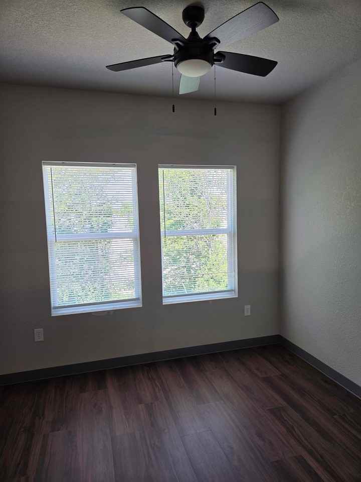 781 Fernwood Ave #101 - Photo 2 of 3