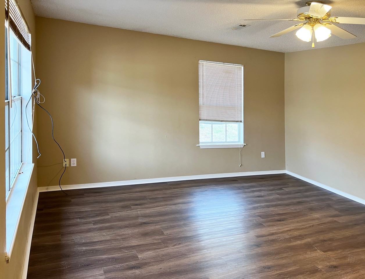 5900 Samantha St #A - Photo 7 of 13