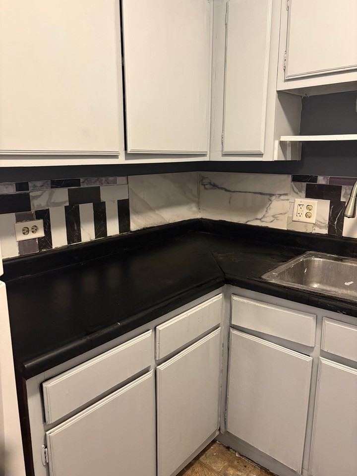 2358 Discovery Dr #B - Photo 6 of 11