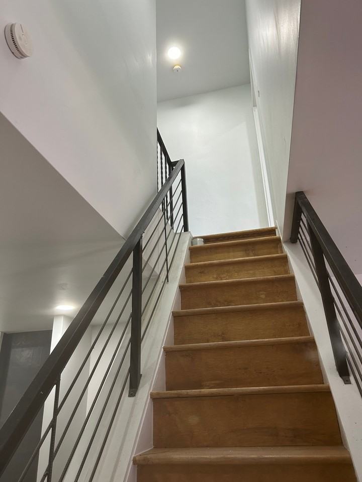 3530 Braddock St - Photo 7 of 9