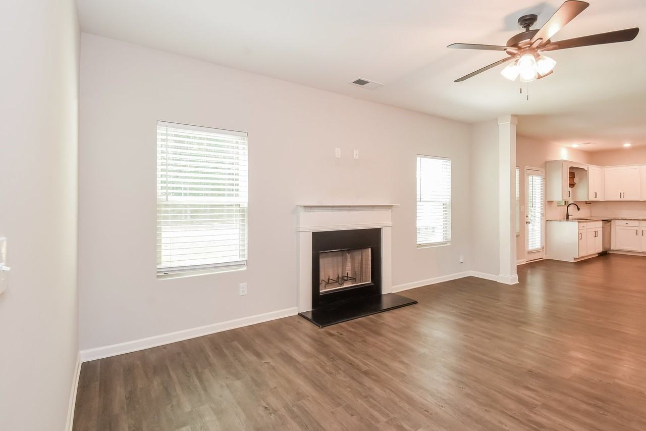 203 Ajo Way - Photo 2 of 16