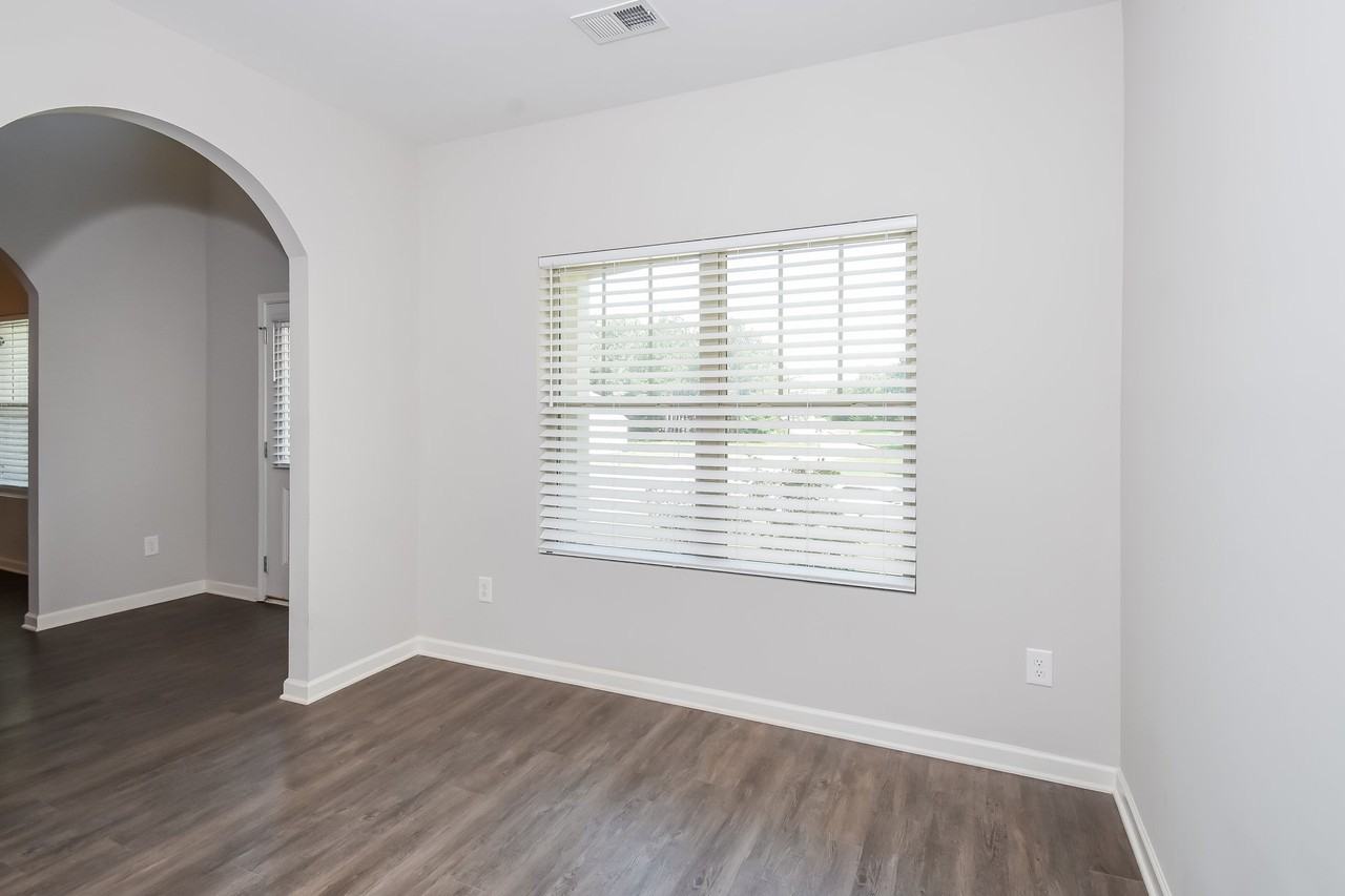 203 Ajo Way - Photo 5 of 16