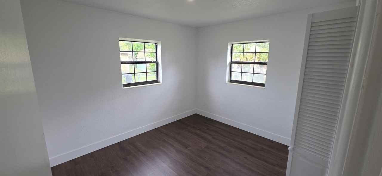 4785 Tuscarora Rd - Photo 5 of 15