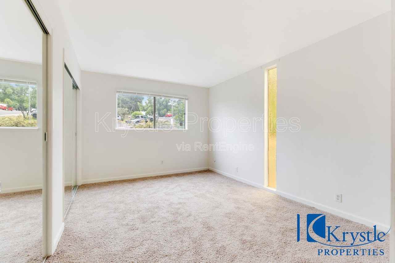 340 Carter St #6 - Photo 4 of 6
