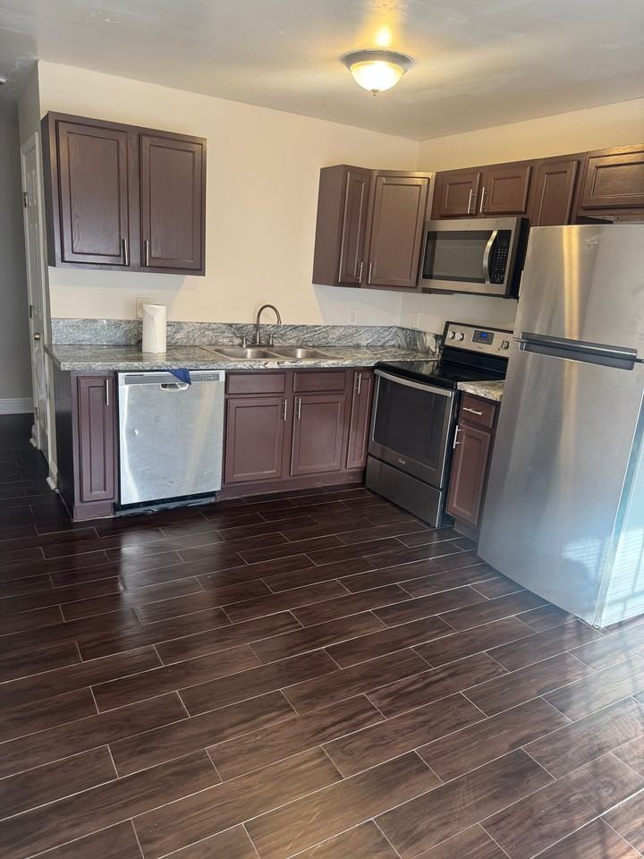 11967 Curran Rd - Photo 2 of 14