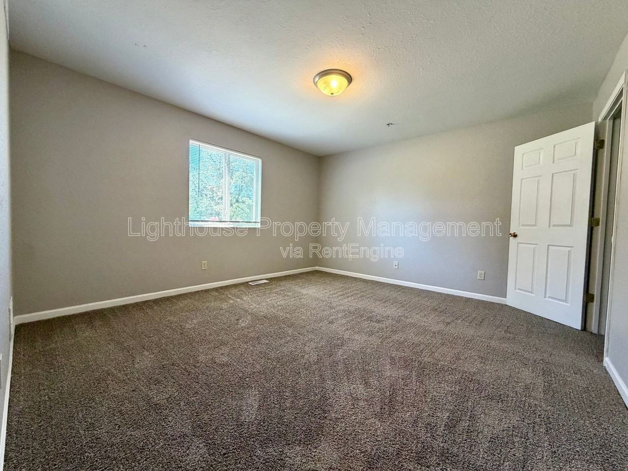 860 Marquette Ave #14 - Photo 6 of 19