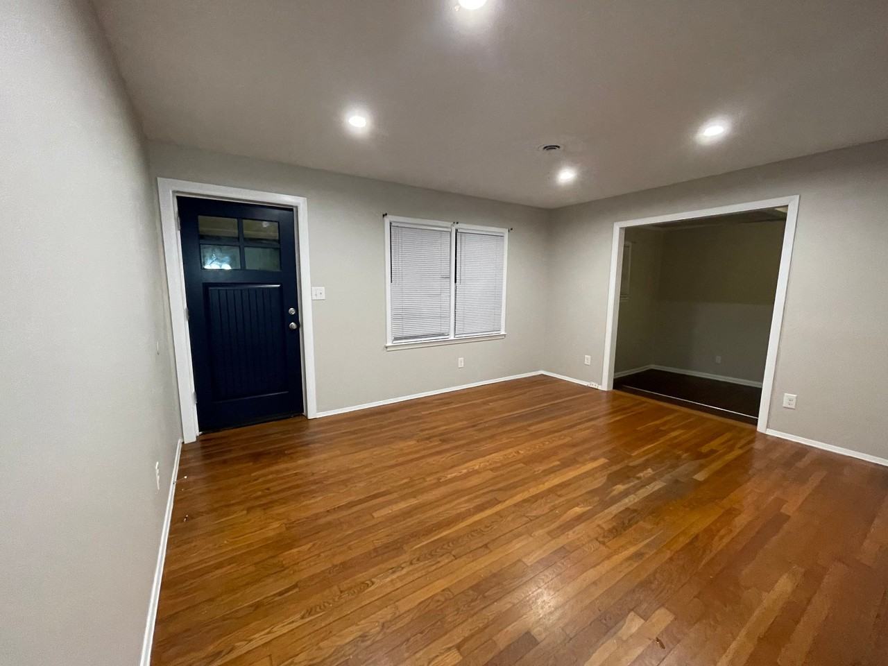 3635 Belair Rd - Photo 5 of 17