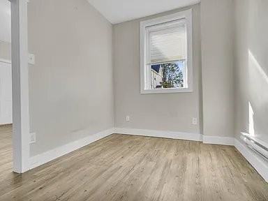6746 Martins Mill Rd #B - Photo 5 of 7