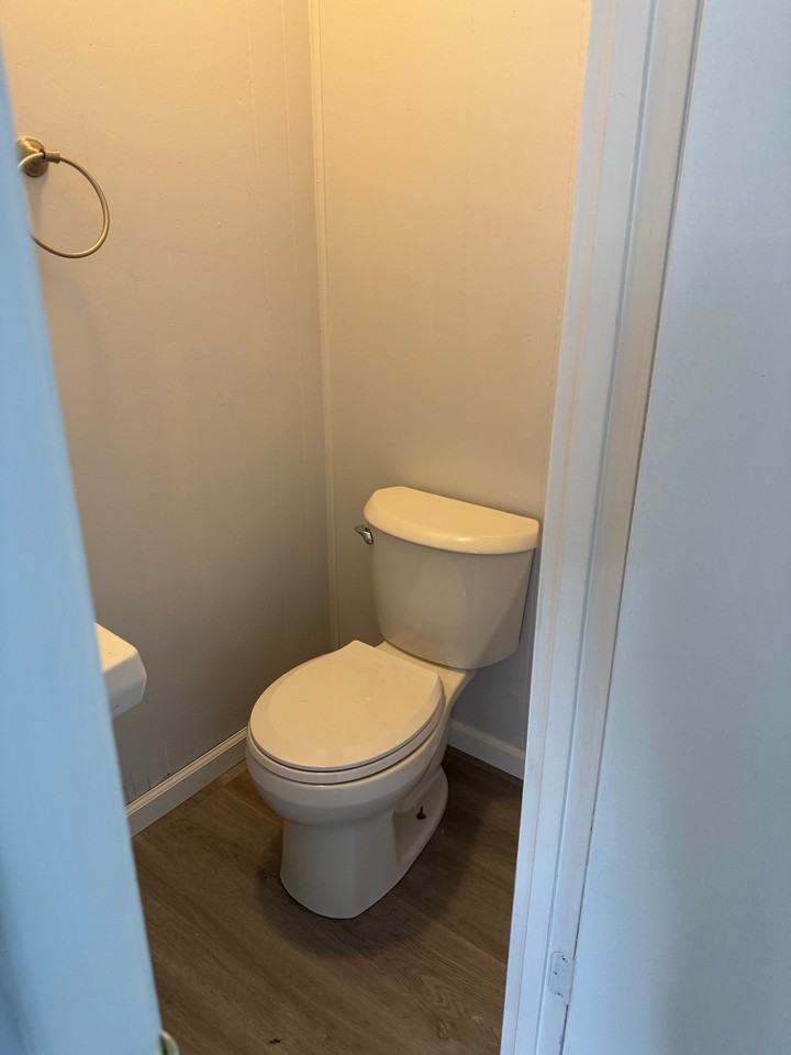 301 Park Blvd #A5 - Photo 3 of 9