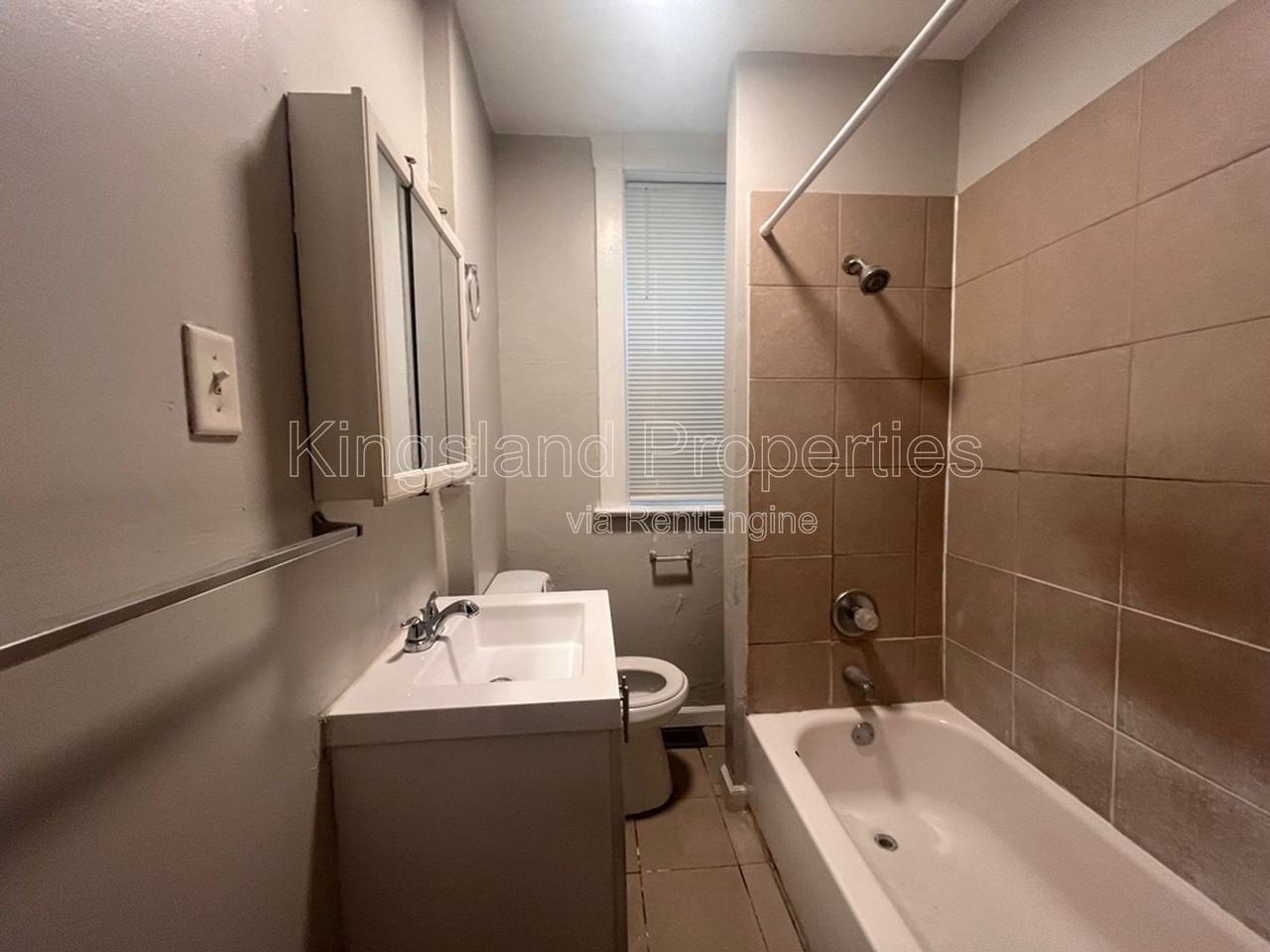 3022 Texas Ave #1F - Photo 5 of 6